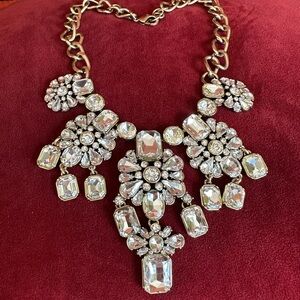 Rare Banana Republic Gold and Silver Floral Necklace